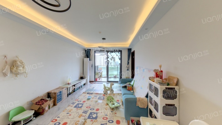 绿地海湾思海苑二手房实景图