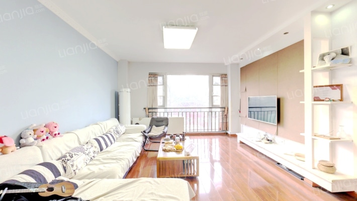 万科魅力之城二期二手房实景图