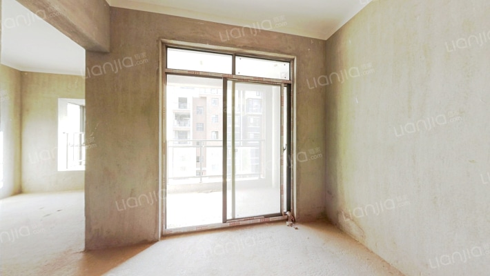 磨盘山8号二手房实景图