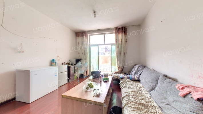 莲花社区二手房实景图