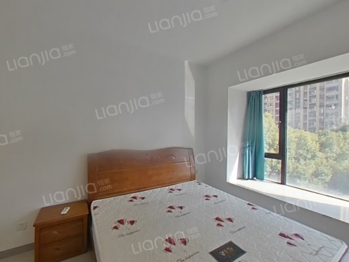 合租·合景领峰 6居室 南卧