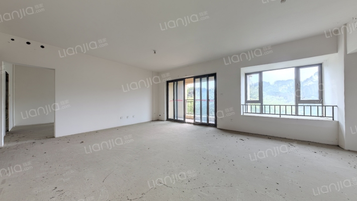 合力达卓越南城二手房实景图