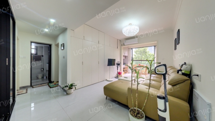 青羊龙栖苑二手房实景图