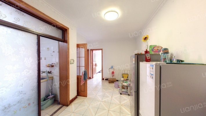 市汽车制造厂二手房实景图