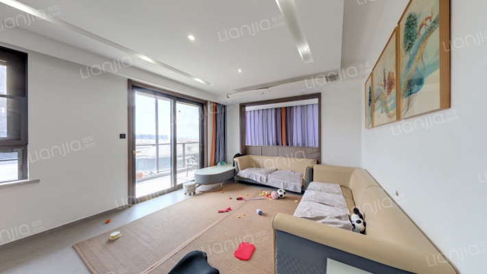 燕回江南院二手房实景图