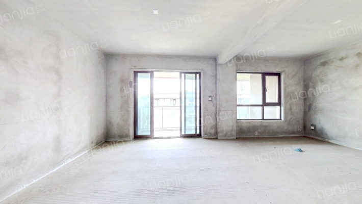 腾龙居公园华府二手房实景图