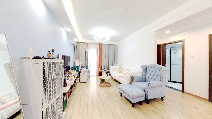 中洲锦城湖岸二手房实景图