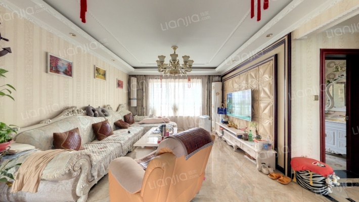 6号上院二手房实景图