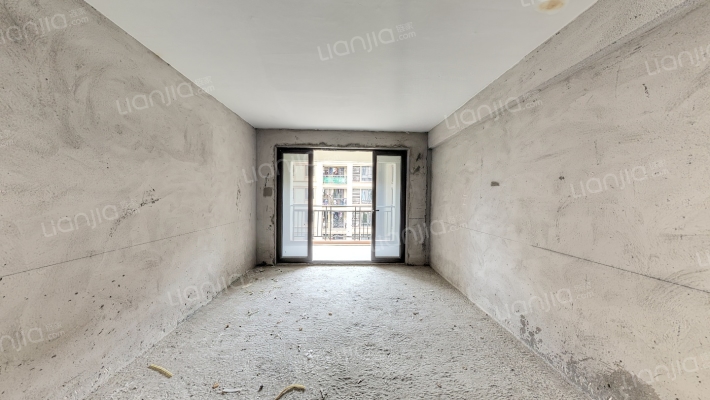 中信凯旋公馆二手房实景图