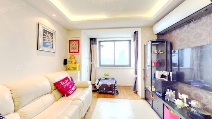 圣骊河滨苑二手房实景图