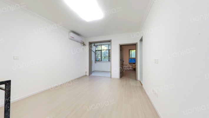 燕化星城健德一里 二手房实景图