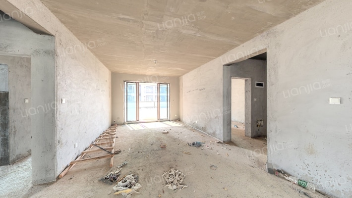 和泓桃李春风二手房实景图