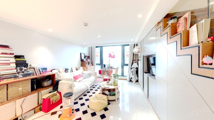 朗至公寓二手房实景图