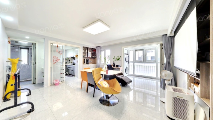 旭辉百合宫馆二手房实景图