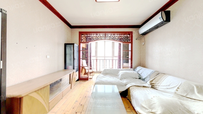 龙园二手房实景图