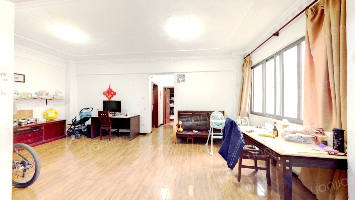 阳春阁社区二手房实景图