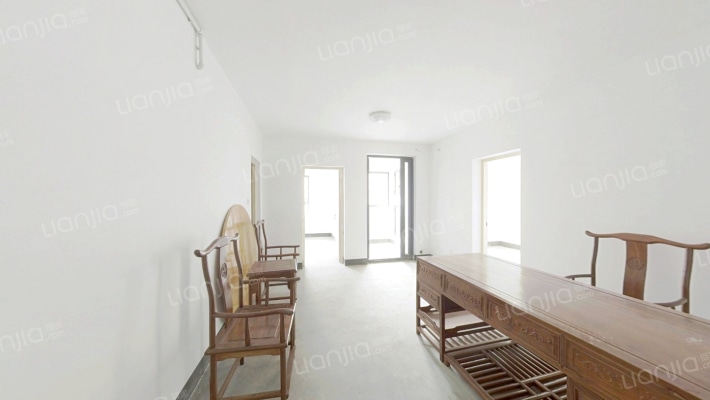 东和雅苑二手房实景图