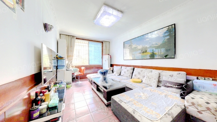 棠湖西路二段三一村二手房实景图