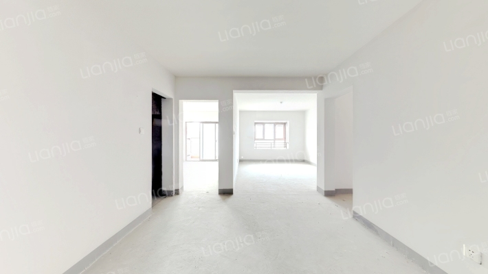 青龙新苑二手房实景图