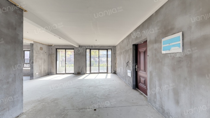 育慧湾花苑二手房实景图