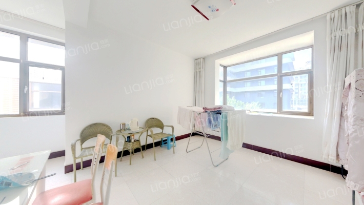 南山碧海苑二手房实景图