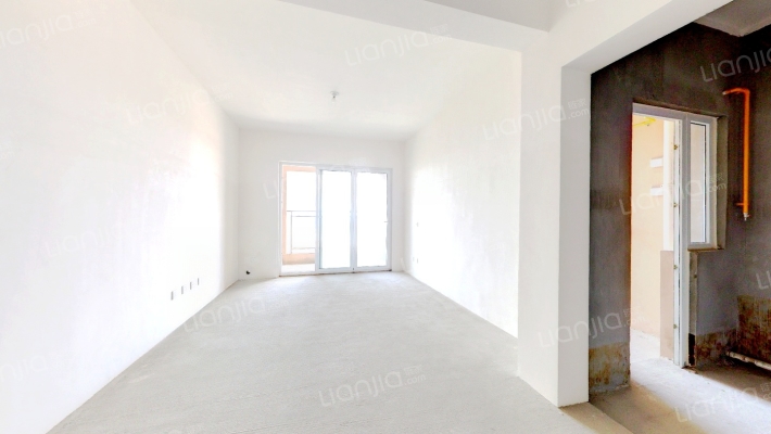 鹭湖宫八区E组团东区二手房实景图