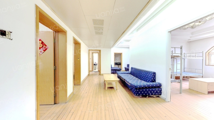 外商公寓二手房实景图