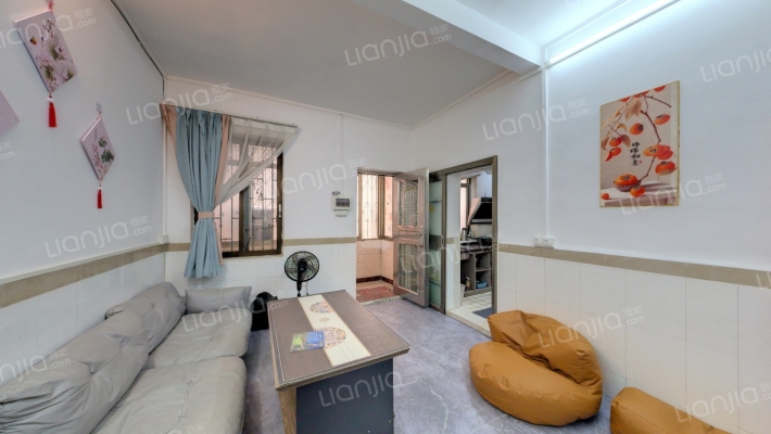 朝新横巷二手房实景图