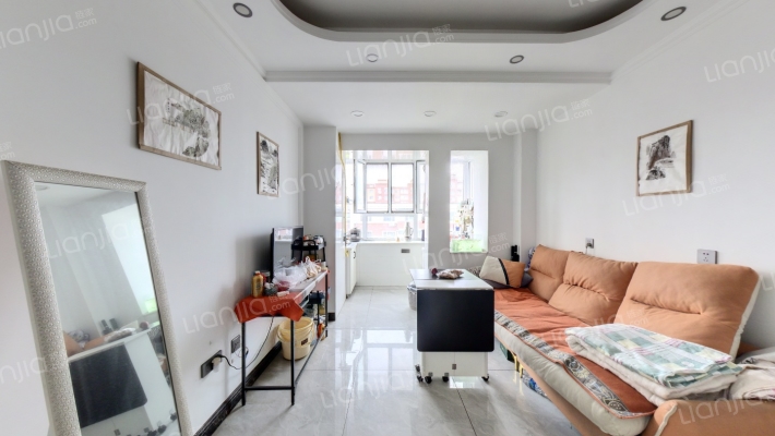 电力管道宿舍二手房实景图