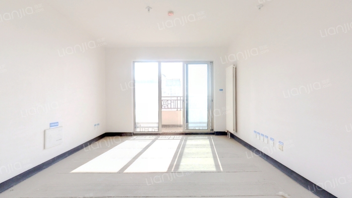 融创美盛博园二手房实景图