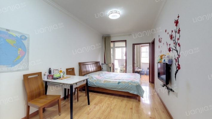 鸿岭花园西区二手房实景图