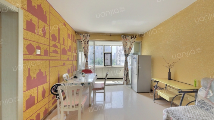 水岸聆风二手房实景图