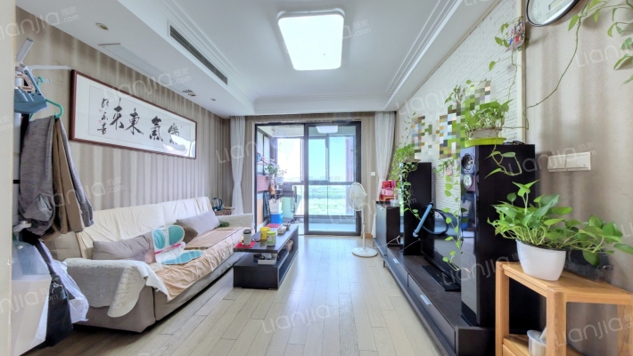 好世皇马苑二手房实景图