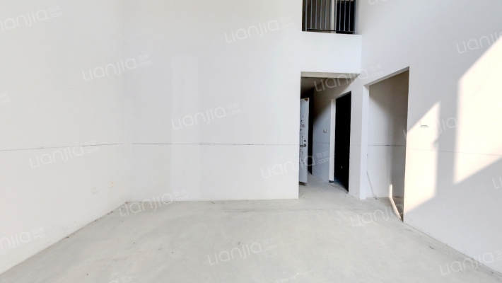 瑞安翠湖山二手房实景图