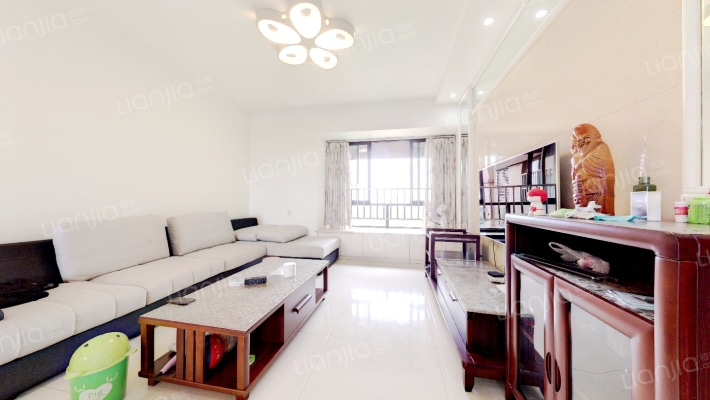 鹭湖宫五号社区二手房实景图