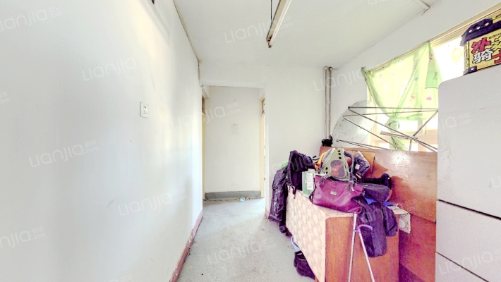 省军区锅炉厂宿舍二手房实景图