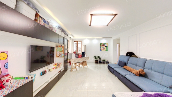 泛美华庭二手房实景图