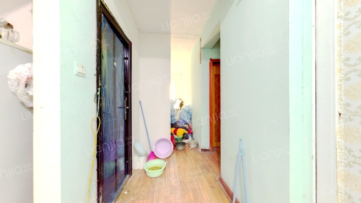 水岸香堤二手房实景图