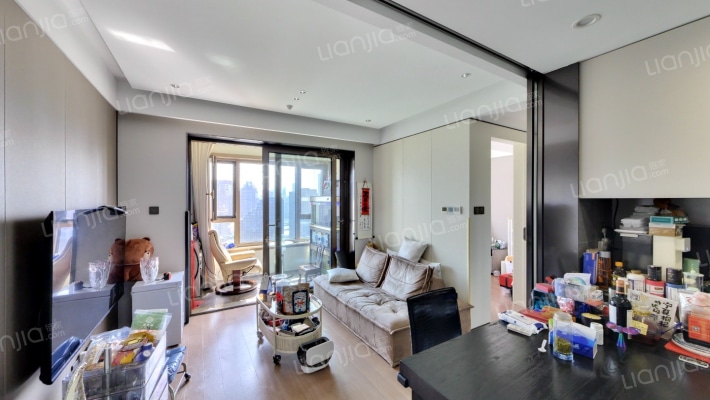 苏河湾中心润府二手房实景图