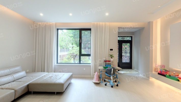 云锦世家锦墅二手房实景图