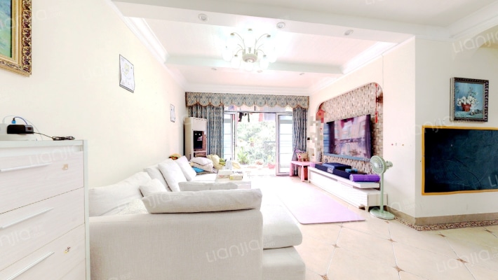 庐峰翠苑二手房实景图