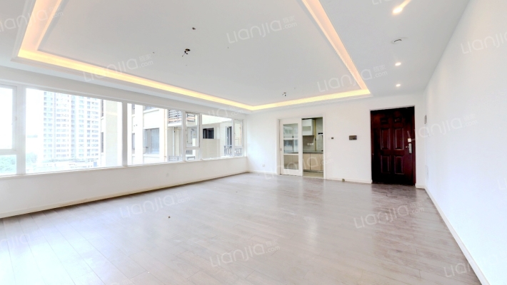 保利大都汇雅汇二手房实景图