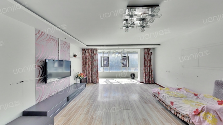 倚水佳园二手房实景图