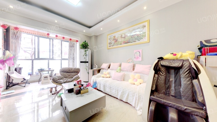 一品天成二手房实景图