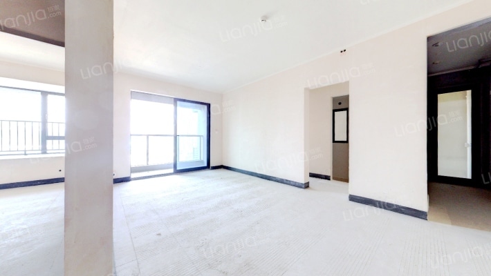 龙湖春江天镜御江二手房实景图