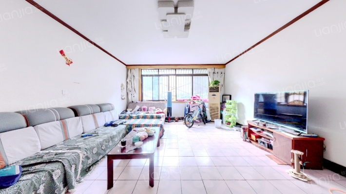 棠湖西路二段8号二手房实景图