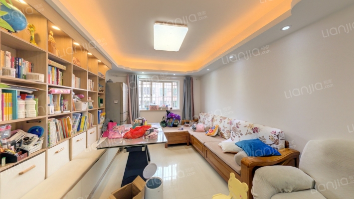 华艺海滨花园二手房实景图