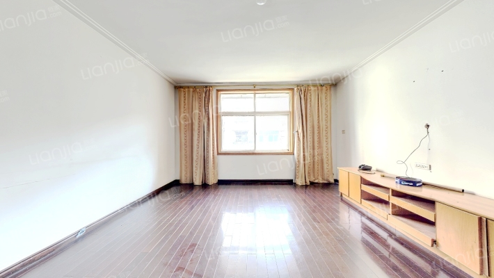 和平街铁机东区二手房实景图