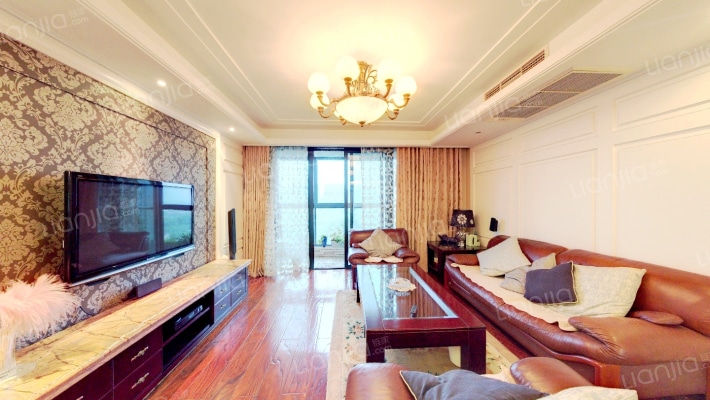 格兰春天二期二手房实景图