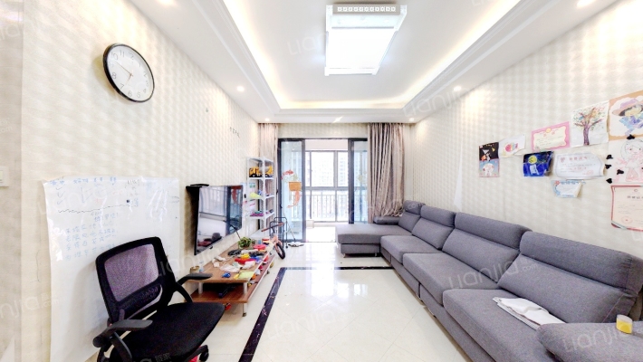 绿地玫瑰城西区二手房实景图